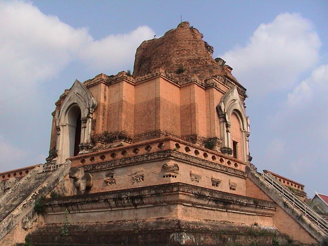 DSC00011.JPG