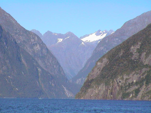 dsc00008.jpg
